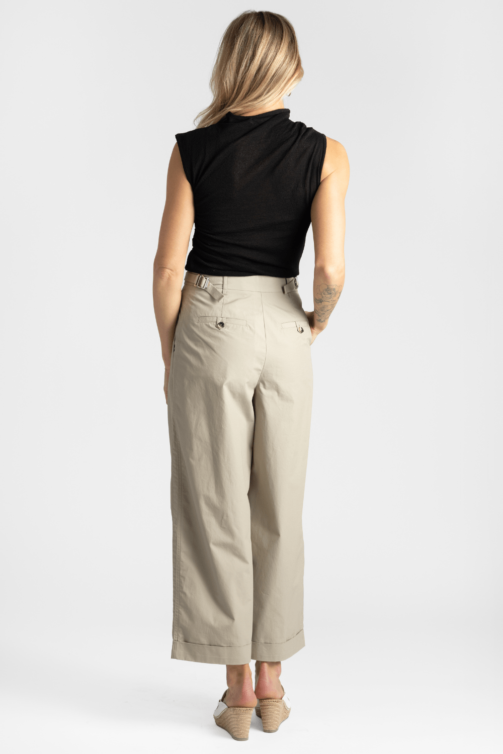 High - Neck Sleeveless Top - Gauchere
