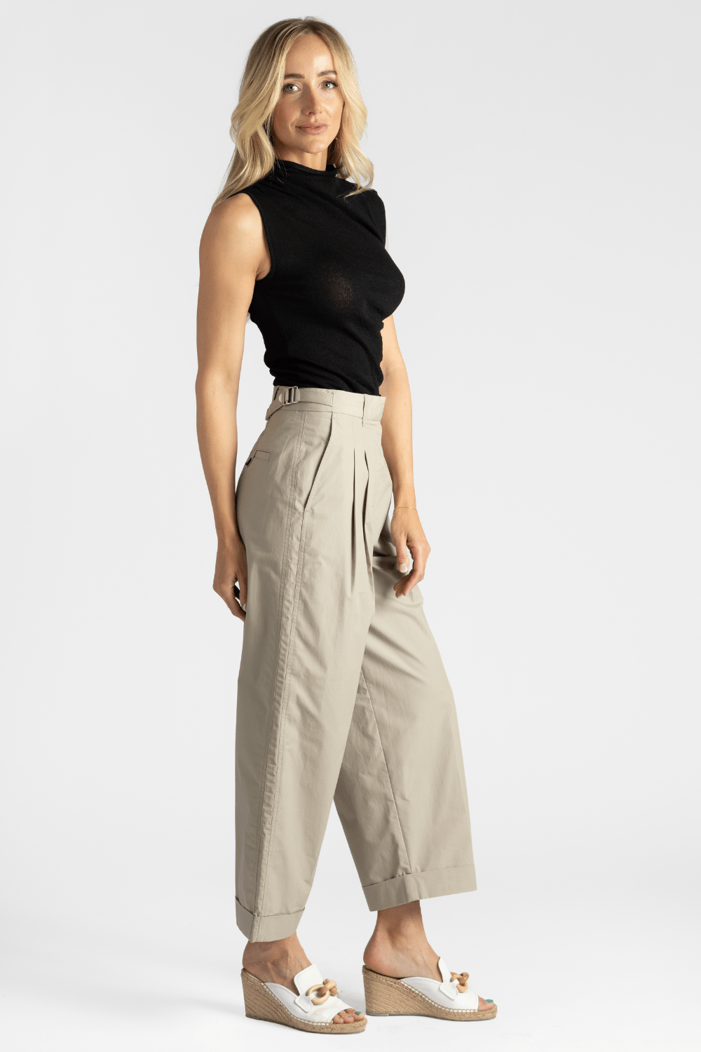 High - Neck Sleeveless Top - Gauchere