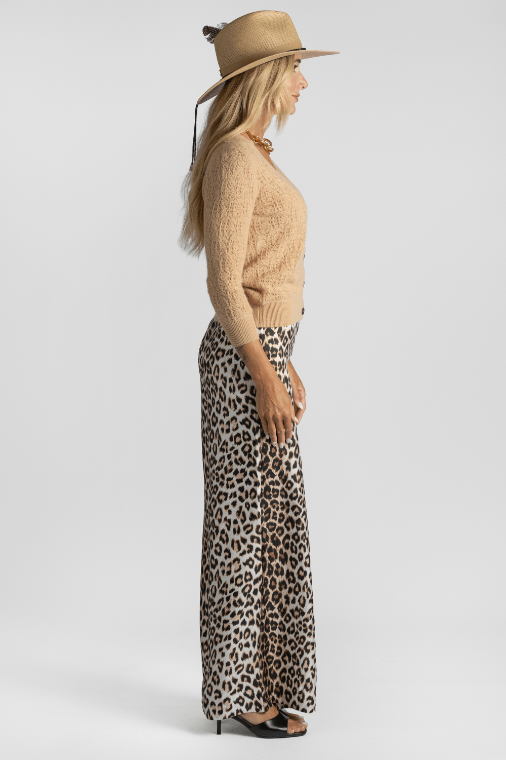 Lace Patch Cardigan - Brazeau Tricot