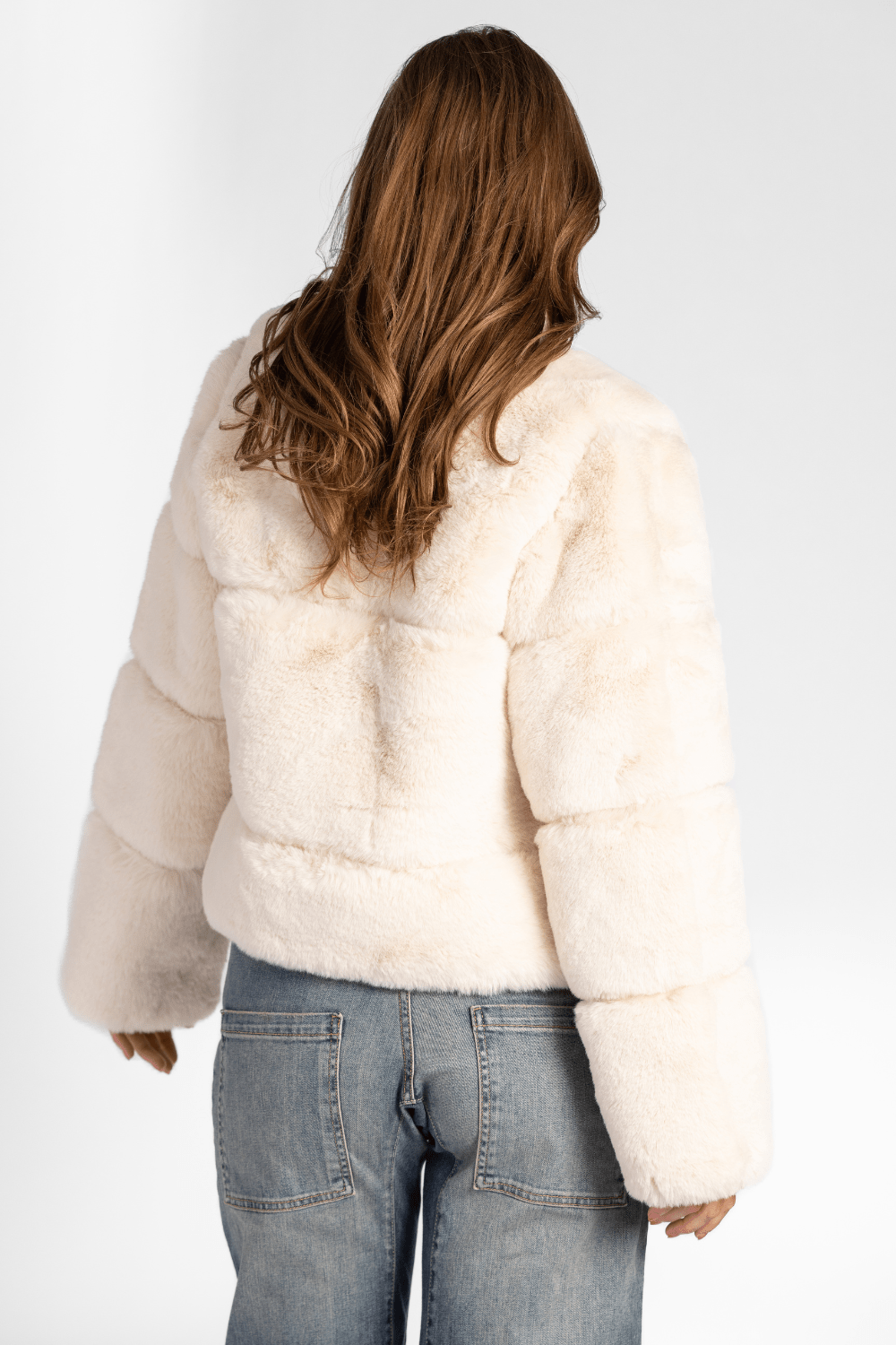 Sai Short Coat - Apparis