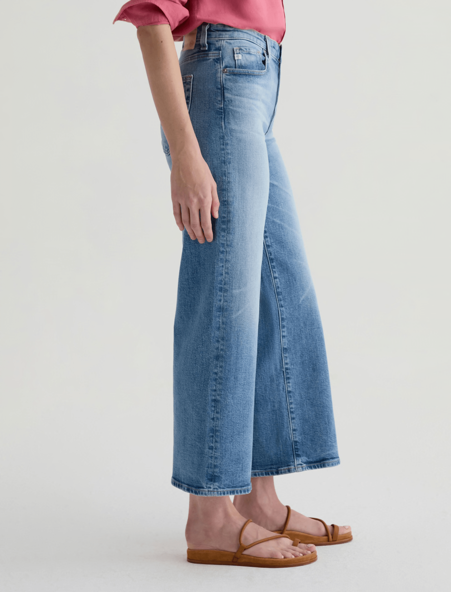 Saige Wide - Leg Crop Jean - AG