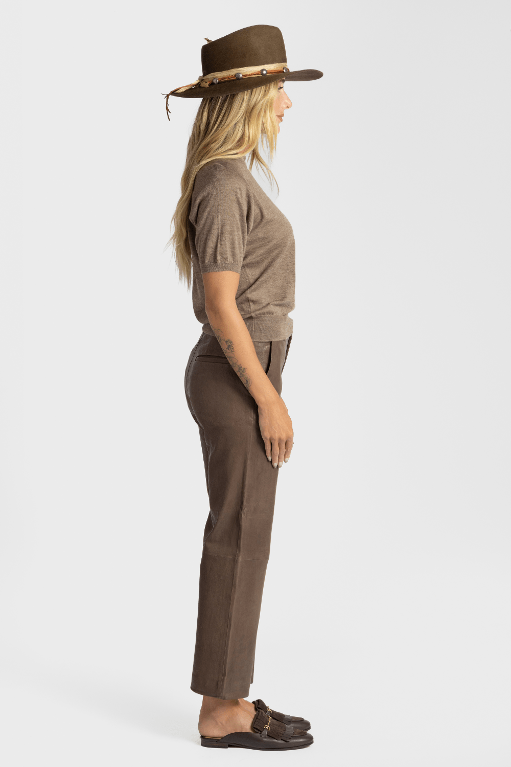 Short Sleeve Raglan Sweater - SPRWMN