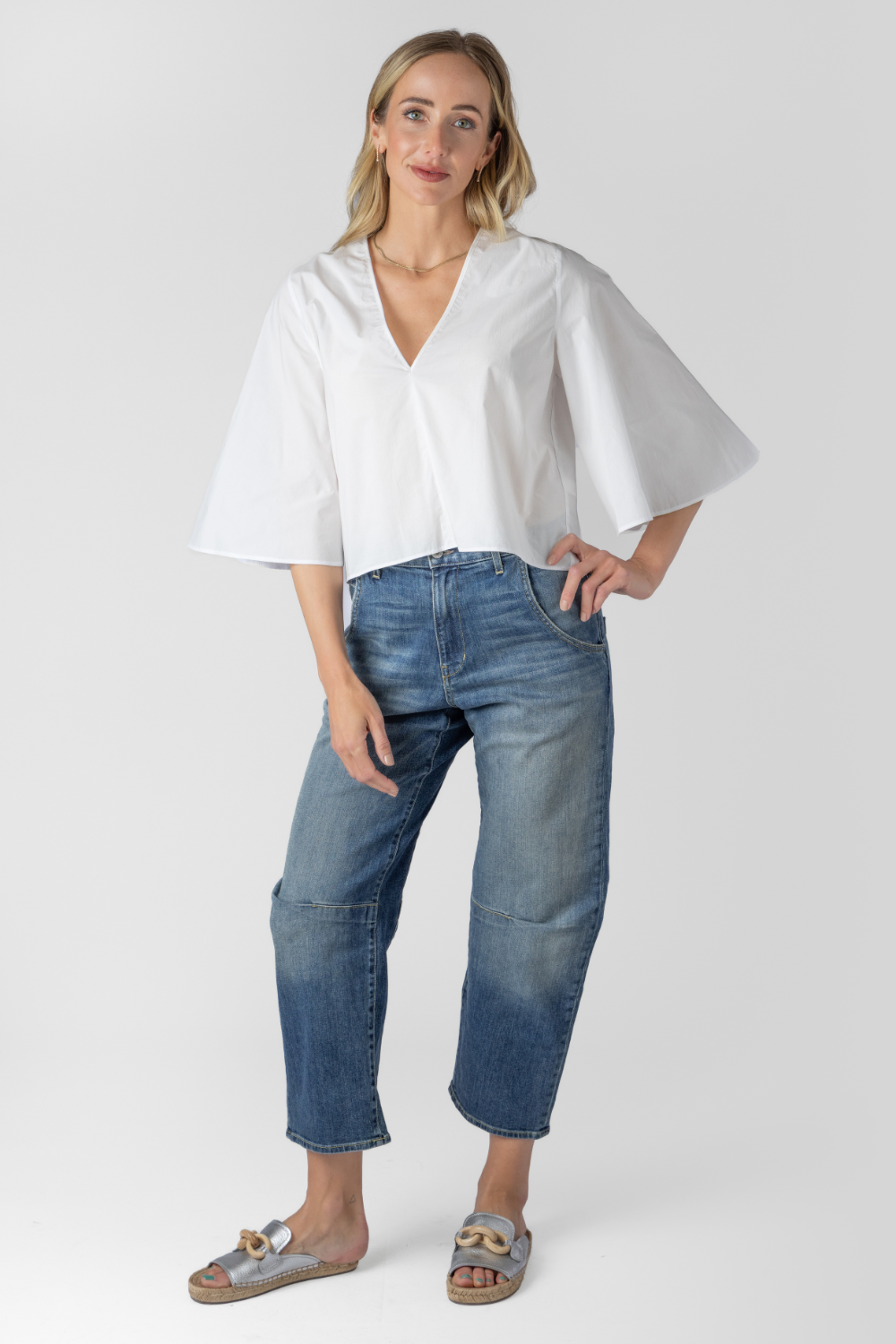 V-neck top in Cotton Poplin - The Posh Peacock