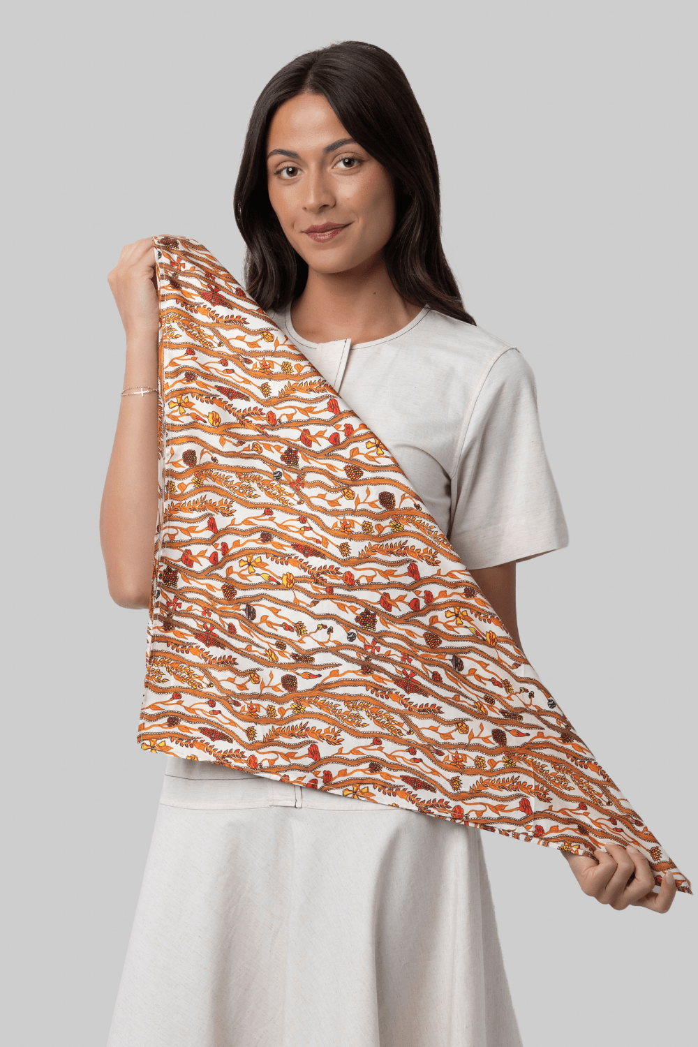 Carre Scarf Honey Garden Print - La Prestic Ouiston