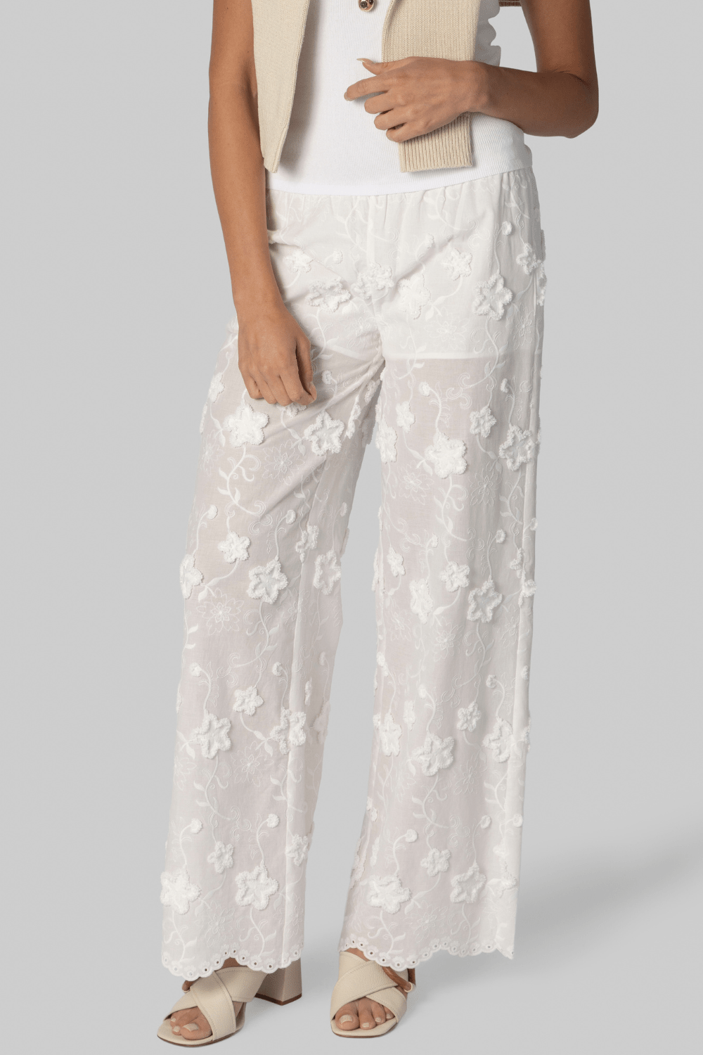 Fleur Cotton Pant in White - The Garment