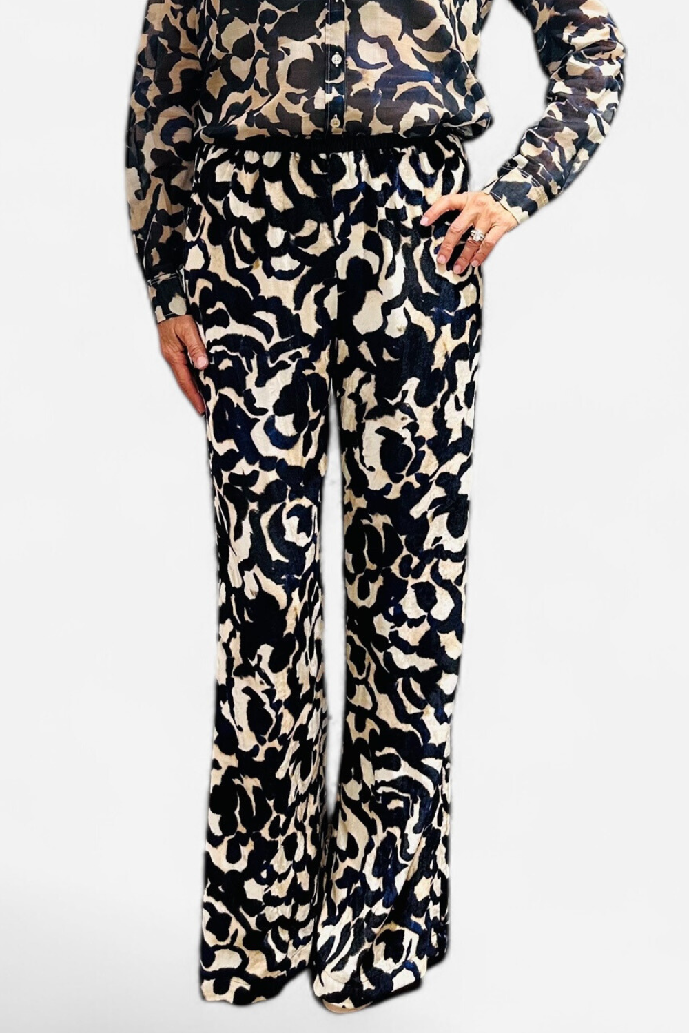 Velvet Rose Alchemy Trousers - The Posh Peacock