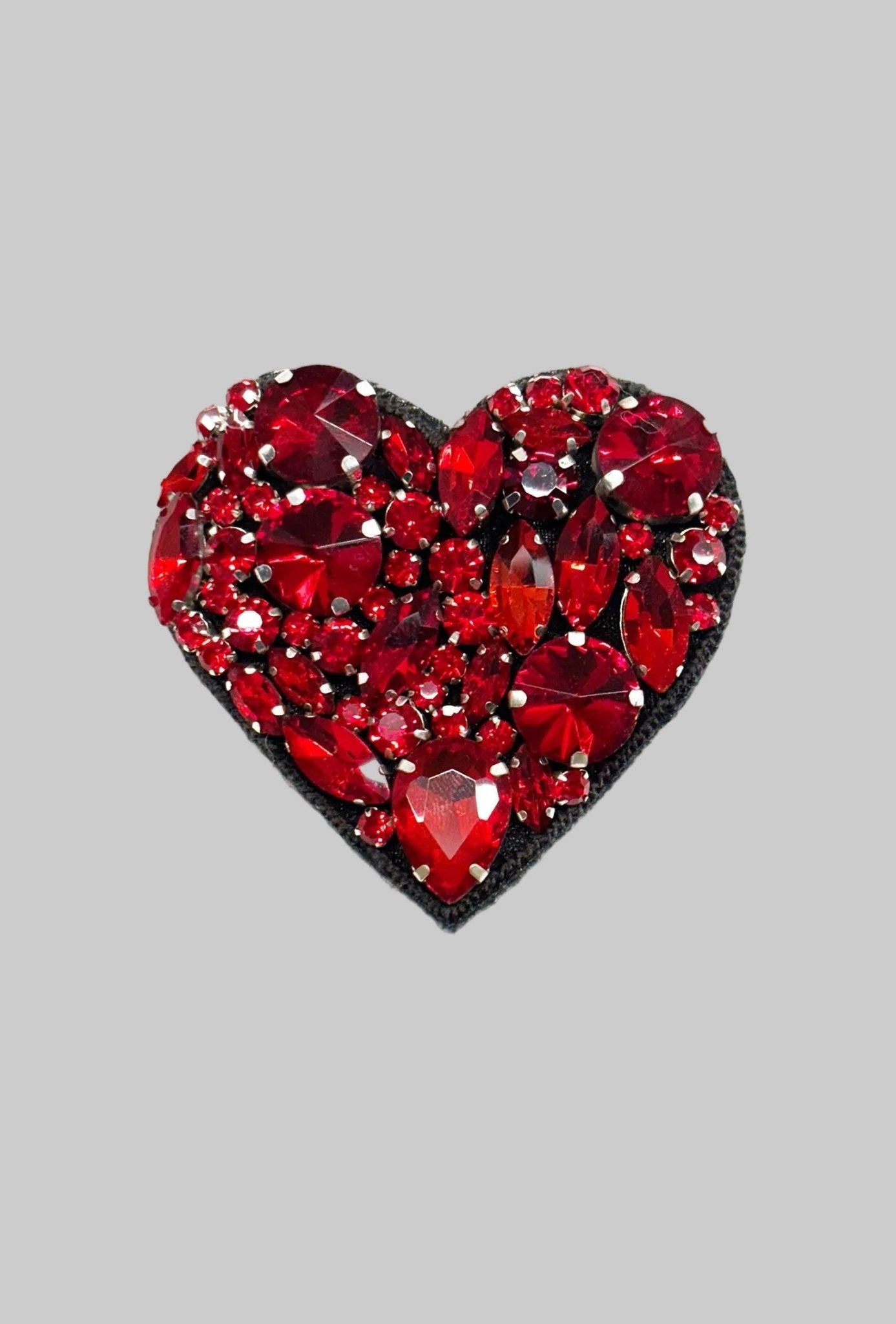Heart Brooch - Odeeh