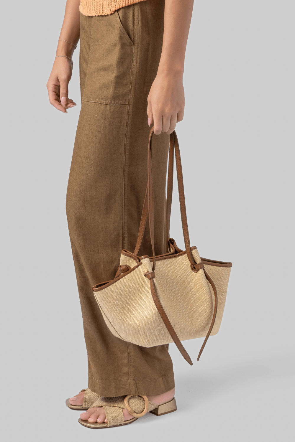 Mochi Biscuit Woven Raffia Purse - Yuzefi