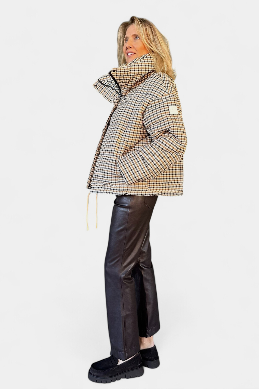 Short Plaid Puffer Jacket - The Posh Peacock