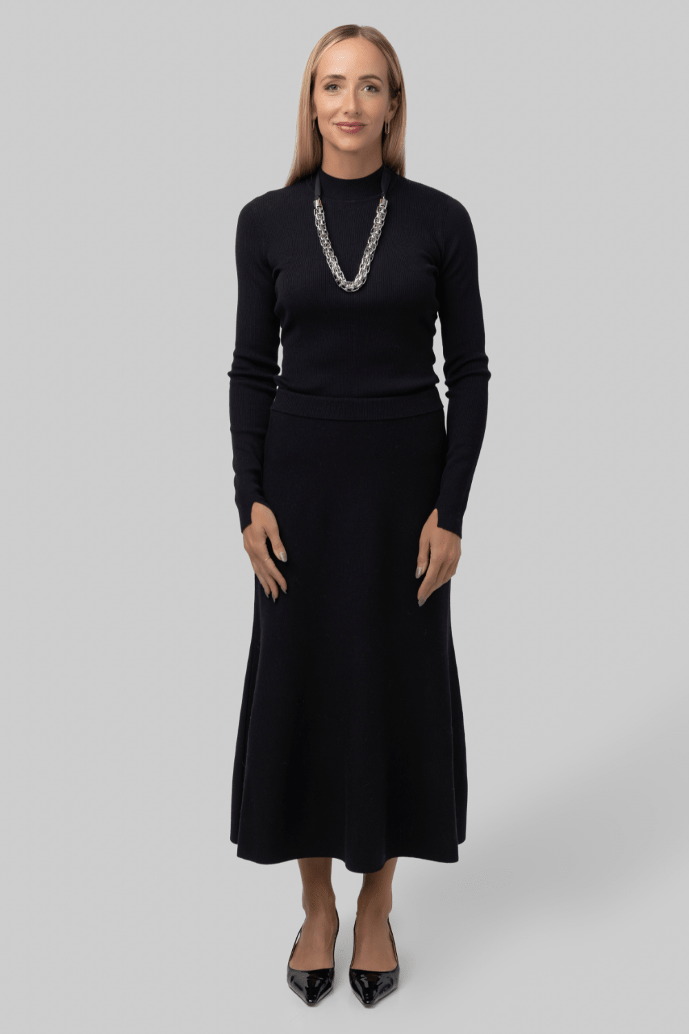 Xavier Ribbed Mock Neck Sweater in Black - Saint Art